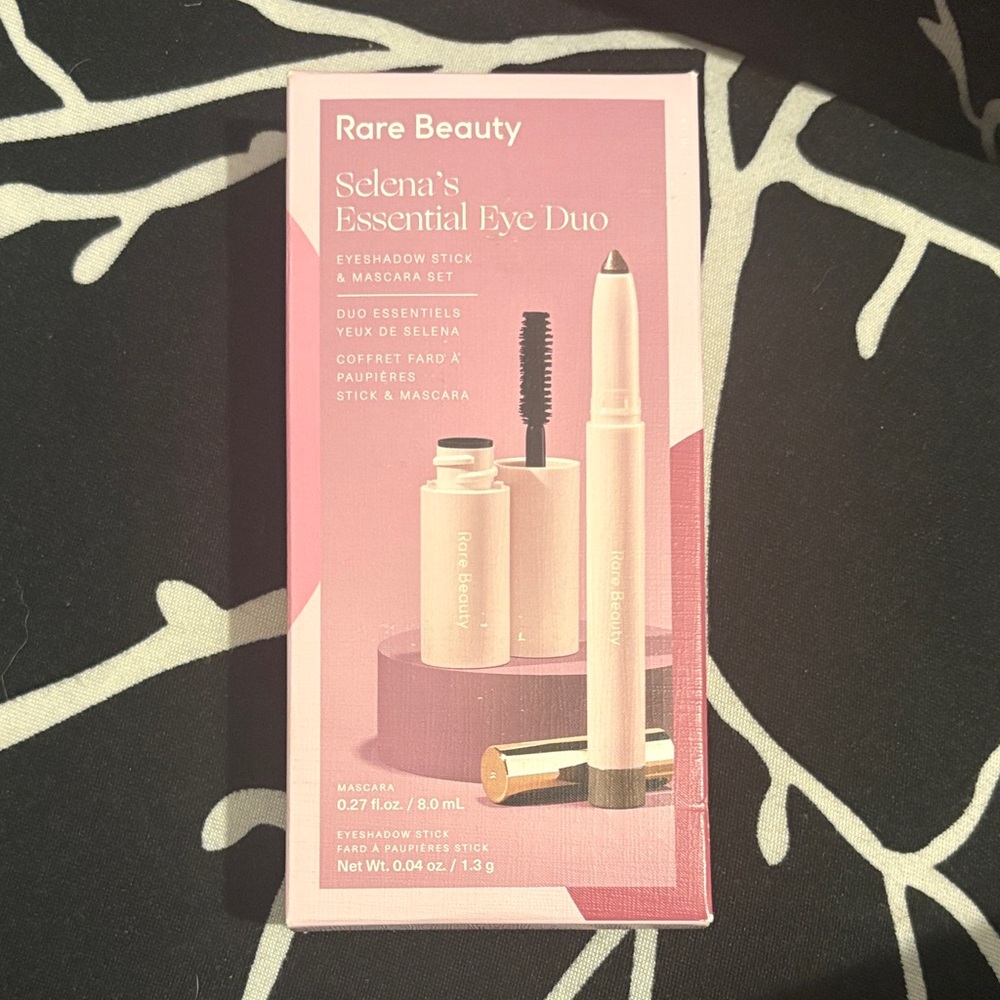 Rare Beauty Selena's Eye Duo - Cream and Black